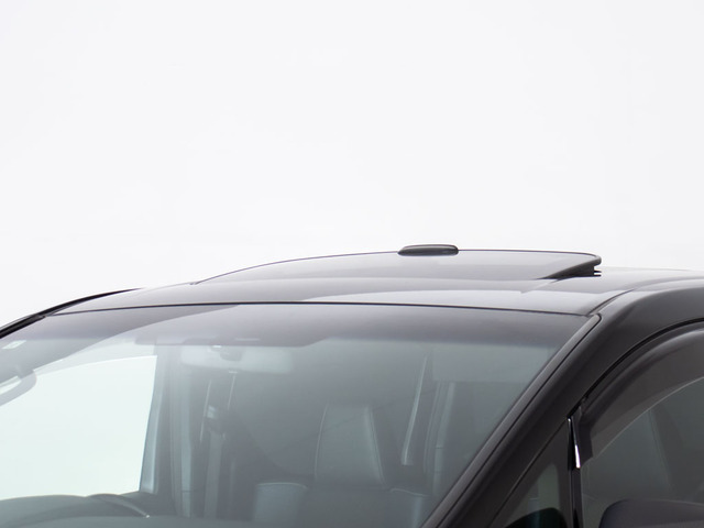 ★サンルーフ★‌人気装備のサンルーフ装着!開放的な空間をお楽しみください!