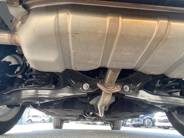 ����肪���ꂢ�Ȃ����ɁA�h�K���H�̎{�H���I�X�X���B�~��n��͂������A���ݕ��ɂ��Z���̕���A��Ń}�����E�E�B���^�[�X�|�[�c���������ɂ��D�]���������Ă���܂��B