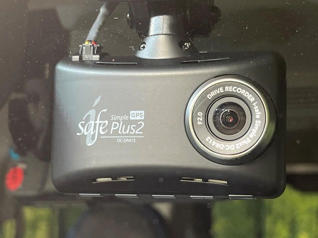 �y�h���C�u���R�[�_�[�z���S�E���S�ȃJ�[���C�t�ɕK�{�̃h���C�u���R�[�_�[�𑕔�!���s���͂������A������^�]�⎖�̂ɑ��������ۂ̏󋵂��f���ŋL�^���A����̃��X�N�ɔ����܂��B