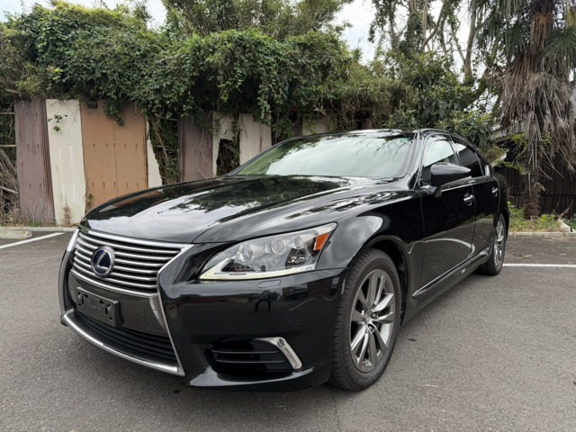 LS600h バージョンL 4WD