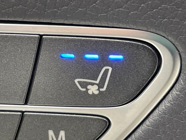 ●シートヒーター&ベンチレーション:冬は冷たく・夏は熱くなりやすいレザーシートのデメリットを軽減してくれます♪季節を問わず快適にお乗りいただけます♪