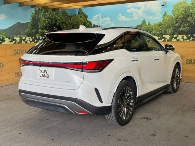 ☆全国のネクステージからお取り寄せが可能※!遠方の店舗に展示してあるクルマが気になる場合も、最寄りの店舗でご覧いただくことが可能です!是非私たちに要望をお聞かせください!※別途費用