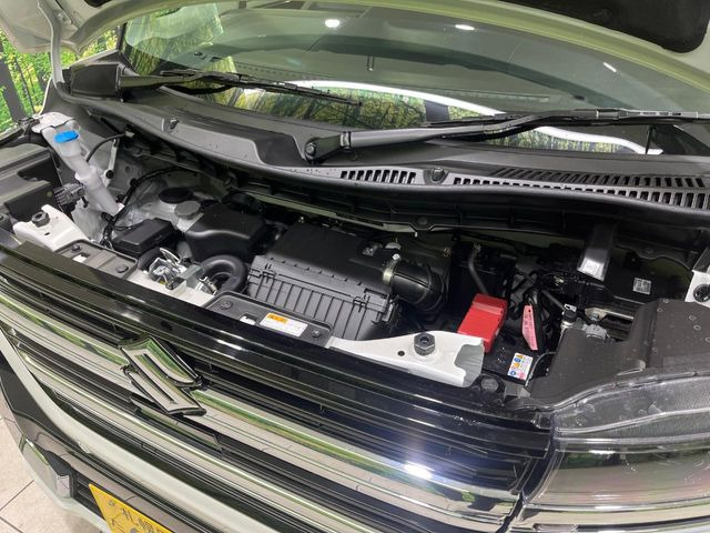 親切・丁寧な専門メカニックスタッフが応対!・車検・点検整備・事故等の修理などアフターサービスも安心。お車のカスタマイズもネクステージのサービススタッフまでご相談ください!