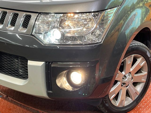 �yHID�w�b�h���C�g�z���ɖ��邭�O�����Ƃ炵�Ă����̂ŁA���V����Ԃ̑��s�������E�ǍD�ň��S���Ă���肢�������܂��B