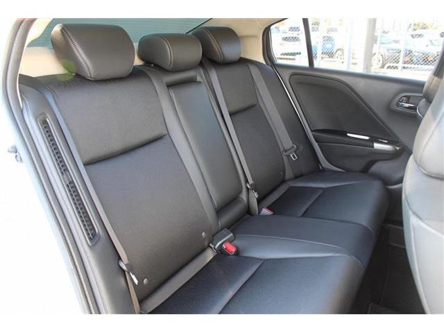 ���Ǝҗl�ւ̔̔��͂��f�肳���Ă��������܂��B �Ԍ������ԗ��̏ꍇ�́A�Ԍ����擾�������x�������z�ŕ\�����Ă���܂��B