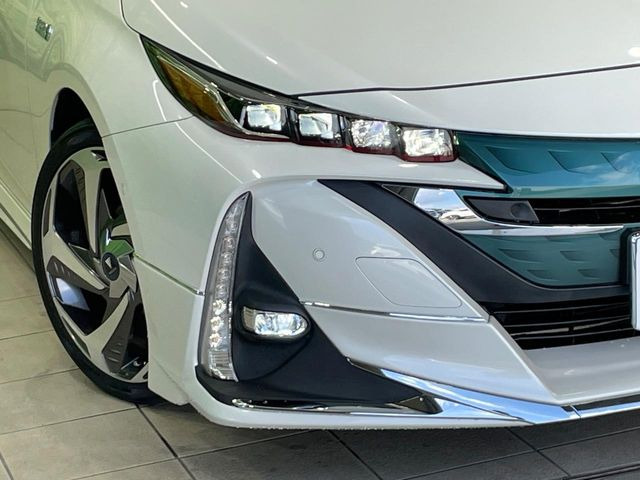 �yLED�w�b�h���C�g�z���V����ԑ��s�����ǍD�Ȏ��E���m�ۂ����S���ĉ^�]�ł��鍂�P�xLED�w�b�h���C�g�𑕔�!�_�����x�������A����d�͂��}�����Ă��܂��B