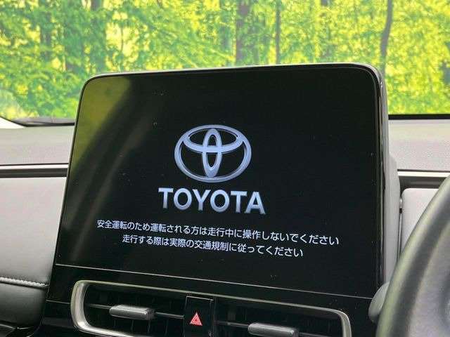 �y10.5�C���` �f�B�X�v���C�I�[�f�B�I�z���ʂ̃f�B�X�v���C��AppleCarPlay��AndroidAuto�����p�\�B�傫�ȉ�ʂŃX�}�z�i�r�A�v���������p���������܂���