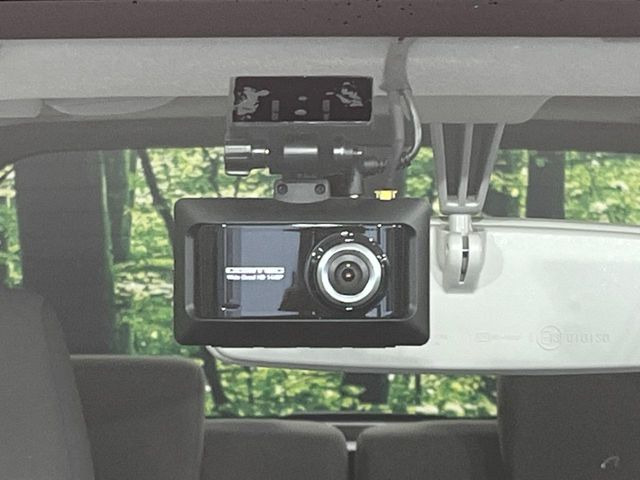 �y�h���C�u���R�[�_�[�z���S�E���S�ȃJ�[���C�t�ɕK�{�̃h���C�u���R�[�_�[�𑕔�!���s���͂������A������^�]�⎖�̂ɑ��������ۂ̏󋵂��f���ŋL�^���A����̃��X�N�ɔ����܂��B