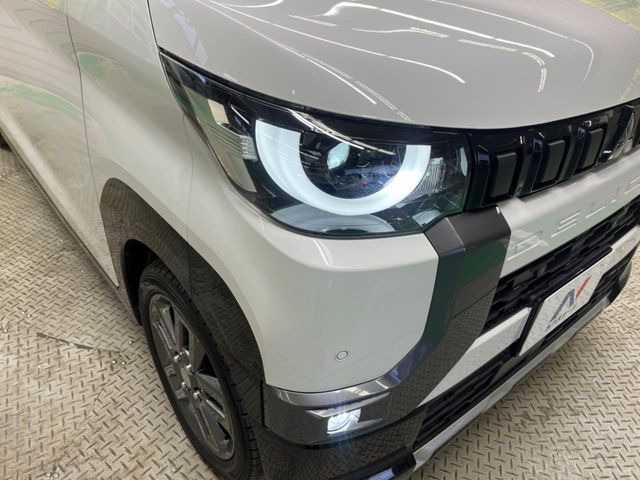 �yLED�w�b�h���C�g�z���V����ԑ��s�����ǍD�Ȏ��E���m�ۂ����S���ĉ^�]�ł��鍂�P�xLED�w�b�h���C�g�𑕔�!�_�����x�������A����d�͂��}�����Ă��܂��B