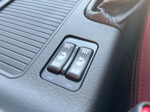 �y�V�[�g�q�[�^�[�z�������ɏd�󂷂�V�[�g�q�[�^�[!�G�A�R����葁�����܂��Ă����̂Ŋ�����̐l�����S�ł��ˁ�G�A�R���̉����͊������邩����A�Ƃ������ɂ����������߂ł��B