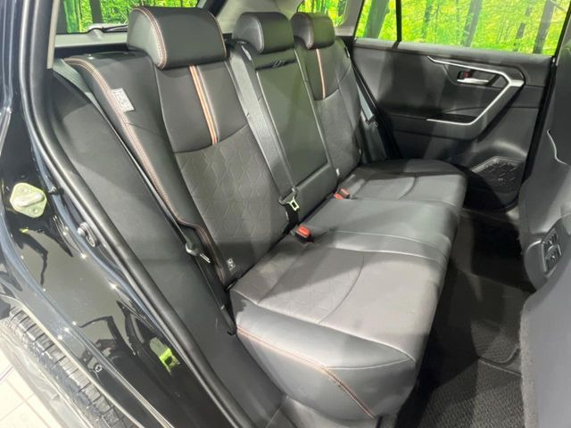 �L�X�Ƃ���2��ڃV�[�g�͋��Z���������A���S�n�����K!�F�B��Ƒ��Ƃ̂��o�����ɂ҂�����ł��B�x�r�[�V�[�g��`���C���h�V�[�g�g�p�������K�ɂ��߂�������������\���ȋ�Ԃ��m�ۂ��Ă��܂��B