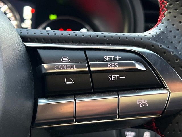 �y�}�c�_�E���[�_�[�N���[�Y�R���g���[���z�������H�ł̒��������s���y��!�����ő��x��ۂN���[�Y�R���g���[�����A�Փˌy���V�X�e���ƘA�g���A�O���̎ԗ������m���ĎԊԂ�ۂ悤�ɑ��x���߂��Ă���܂�!!