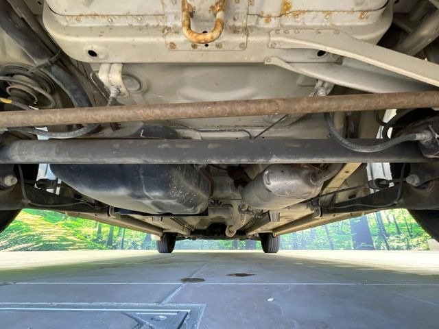 ����肪���ꂢ�Ȃ����ɁA�h�K���H�̎{�H���I�X�X���B�~��n��͂������A���ݕ��ɂ��Z���̕���A��Ń}�����E�E�B���^�[�X�|�[�c���������ɂ��D�]���������Ă���܂��B