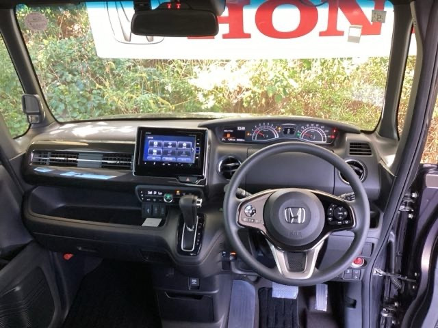 N-BOXカスタムG L ホンダセンシング