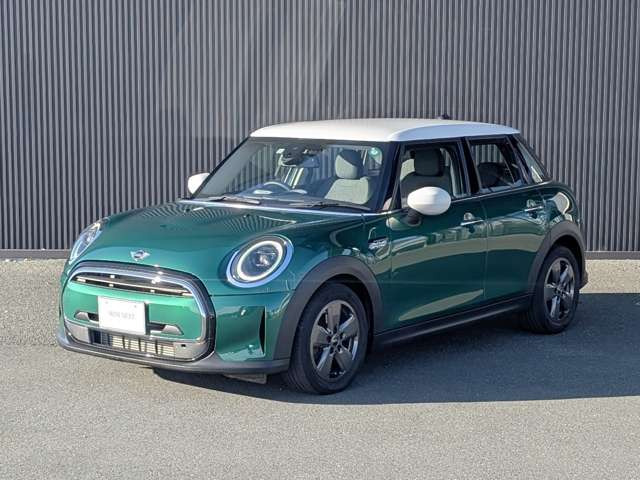 ミニクーパー D プレミアム プラスパッケージ DCT