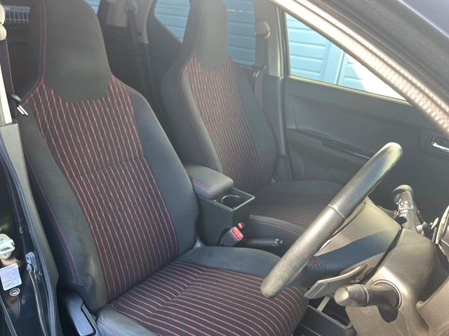 �^�]�ȃV�[�g���͎g�p�������Ȃ��A�ǍD�ȏ�ԂƂȂ��Ă��܂��B���J�Ɏg���Ă������Ƃ��悭�킩��܂��ˁB