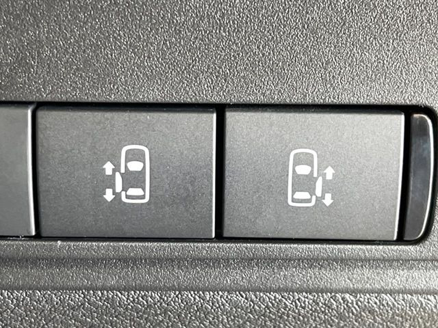 �y�n���Y�t���[�@�\�t�������p���[�X���C�h�h�A�z�X���C�h�h�A�̉��ɑ�������Ă��������ƁA�����I�ɃX���C�h�h�A���J���܂�!�ו��ŗ��肪�ӂ���������Ԃł��A�h�A�̊J���ł��ĂƂ��Ă��֗�!