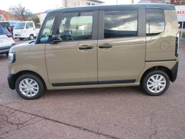 N-BOXジョイ ターボ 2トーン 4WD