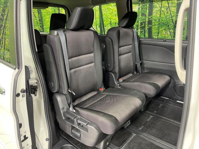 ���ڒ����̓E�H�[�N�X���[�ƂȂ��Ă���܂��B���ڂƎO��ڂ̈ړ�����~�肪�Ƃ��Ă��y�ɂȂ�̂ŁA���~��̍ۂ��X�g���X�������邱�Ƃ͂���܂����