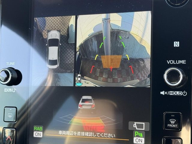 �y�f�W�^���}���`�r���[���j�^�[�z�Ԃ̃t�����g��T�C�h�̃J�����摜�𓯎��Ƀ��j�^�[�\�����邱�ƂŁA���H�⋷�����𑖍s���ł����͂̏󋵊m�F���ł����S!