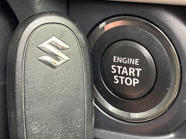 �y�L�[���X�X�^�[�g�V�X�e���z�J�o����|�P�b�g�ɓ��ꂽ�܂܂ł��h�A�̎{���E�������\�ȃX�}�[�g�L�[�𑕔��B�G���W���̃I���E�I�t�����J�M�����o���K�v����������Ƃ��Ă��֗��ł���