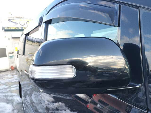 ���k�C����������{�S���ǂĂ�ł���g������Ђ��������܂��̂ŗ����\�ł��B��