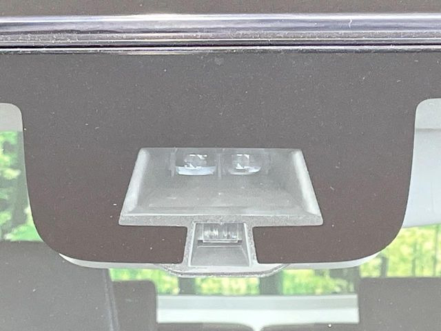 �y�X�Y�L �Z�[�t�e�B�T�|�[�g�z���s���ɑO���̎ԗ�����F�����A�Փ˂������Ȏ��͌x��ƃu���[�L�ŏՓˉ���Ɣ�Q�y�����A�V�X�g�B�����S�Ƀh���C�u�����y���݂��������܂��B