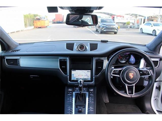 ���Ǝҗl�ւ̔̔��͂��f�肳���Ă��������܂��B �Ԍ������ԗ��̏ꍇ�́A�Ԍ����擾�������x�������z�ŕ\�����Ă���܂��B