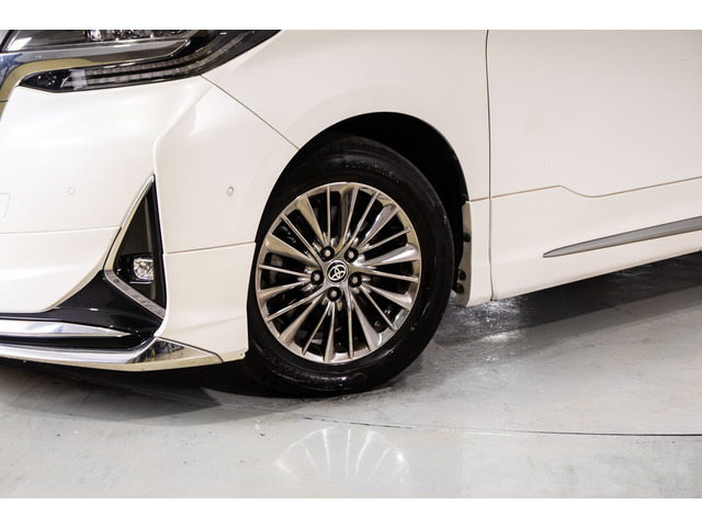 ★各種カスタム!★エアロ取付、社外アルミホイール換装承っております!