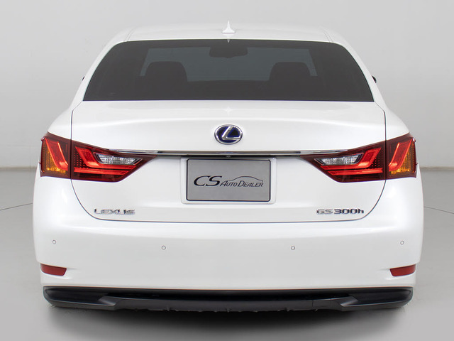 クリアランスソナーが付いています!フロント&リアにセンサーがあり、障害物に近づくと警告音が鳴りドライバーへお知らせ!すごく便利な人気装備です!!