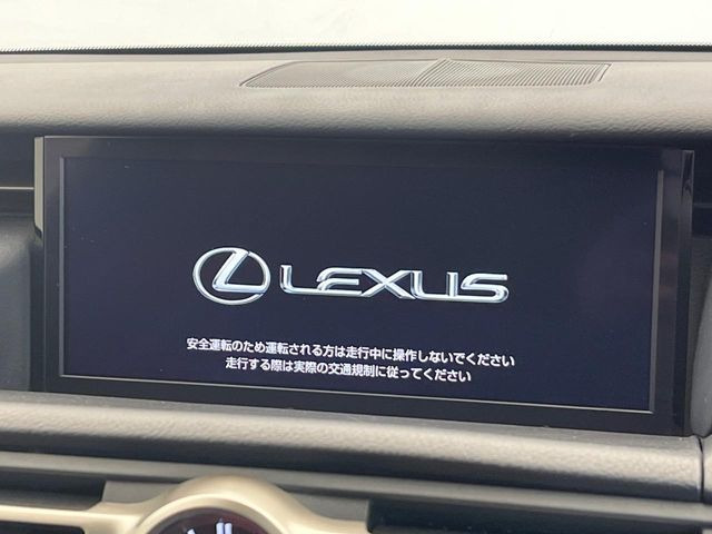 �y�����i�r�z�l�C�̏����i�r�𑕔����Ă���܂��B�i�r�̎g���₷���͂������A�I�[�f�B�I�@�\���[��!�L�����v�◷�s�͂������A�ʋ΂┃�����ȂǕ��i�̃h���C�u���y�����Ȃ�͂���