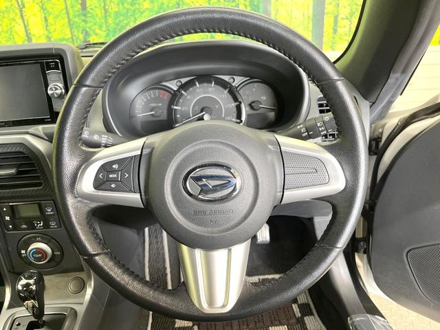 �y�����v�����X�e�A�����O�z�㎿�Ȋv���g�p���邱�ƂŁA��ɂ����������݂ƂĂ��^�]���₷���n���h���ł���