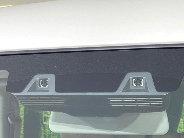 �y�X�Y�L �Z�[�t�e�B�T�|�[�g�z���s���ɑO���̎ԗ�����F�����A�Փ˂������Ȏ��͌x��ƃu���[�L�ŏՓˉ���Ɣ�Q�y�����A�V�X�g�B�����S�Ƀh���C�u�����y���݂��������܂��B