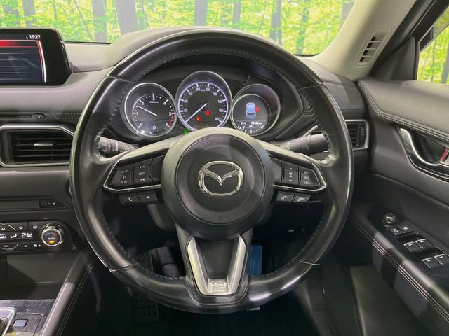 �y�����v�����X�e�A�����O�z�㎿�Ȋv���g�p���邱�ƂŁA��ɂ����������݂ƂĂ��^�]���₷���n���h���ł���