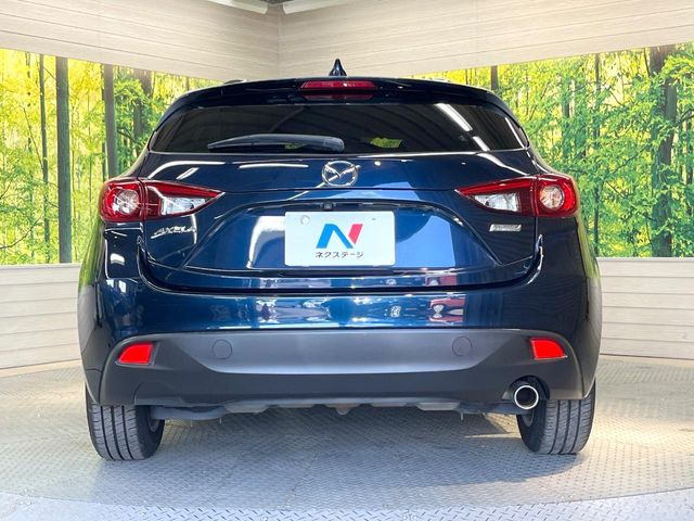 安心の最長10年・走行無制限保証(有償)をご用意。保証内容も充実はもちろん、無料点検&オイル交換や、年中無休の全国・24時間ロードサービスも付帯されておりますのでご安心下さい。