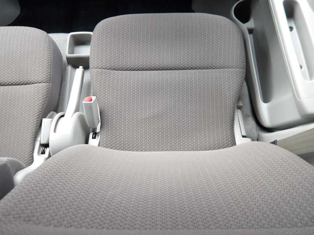 ��Ɏg���t�����g�V�[�g�B�^�]�Ȃ͖���g�p���镔���ł��̂ŁA����S�n���d�v�ł�!���Ј�x�̊����Ă݂Ă�������!