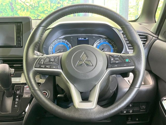 �y�X�e�A�����O�X�C�b�`�z�^�]���A�O������ڐ������炷���ƂȂ��A�I�[�f�B�I���̑��삪�\�ȕ֗��@�\!���S&���K�ȃh���C�u�����o���Ă���܂���