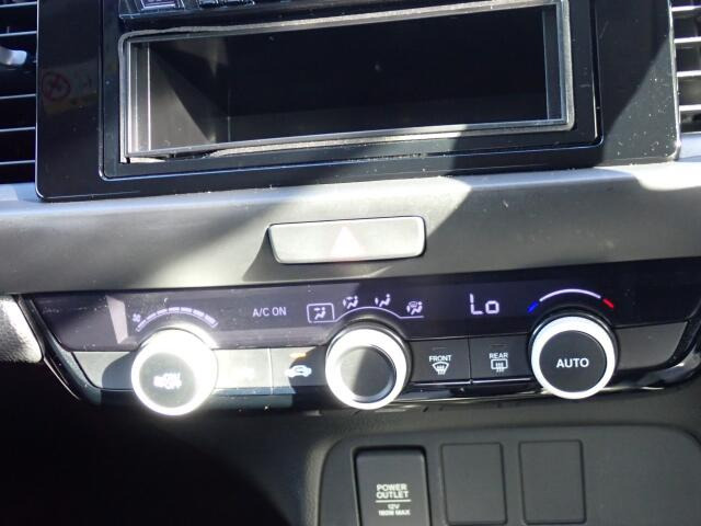 �I�[�g�G�A�R�������B���x�ݒ肪�o���āA�������K�ł���B