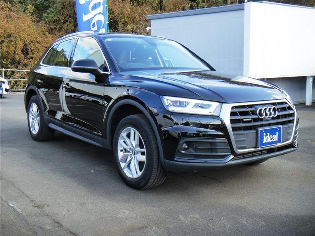 Q52.0 TFSI クワトロ 4WD