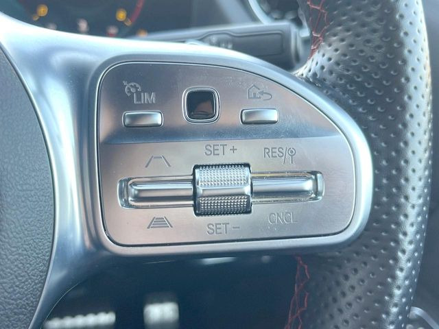 ���f�B�X�g���j�b�N�v���X:�s�s�A�x�O�A�������H�Ȃǂ̑��s���ɁA�X�e���I�}���`�p�[�p�X�J�����ƃ��[�_�[�Z���T�[�ɂ��A�O���Ԃ�F�����đ��x�ɉ������Ԋԋ������ێ����鎟����̃N���R��!