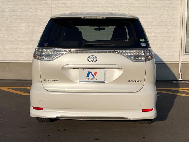 安心の最長10年・走行無制限保証(有償)をご用意。保証内容も充実はもちろん、無料点検&オイル交換や、年中無休の全国・24時間ロードサービスも付帯されておりますのでご安心下さい。