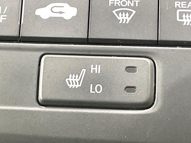 �y�V�[�g�q�[�^�[�z�������ɏd�󂷂�V�[�g�q�[�^�[!�G�A�R����葁�����܂��Ă����̂Ŋ�����̐l�����S�ł��ˁ�G�A�R���̉����͊������邩����A�Ƃ������ɂ����������߂ł��B