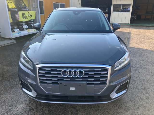 Q230 TFSI スポーツ Sラインパッケージ