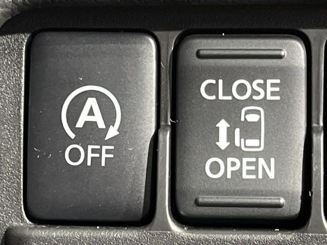 【パワースライドドア】スマートキーや運転席のスイッチでスライドドアの開閉が可能♪電動だから力を入れてドアを開ける必要が無く、小さいお子様でも、重い荷物を持っている時もラクに開け閉めできます♪