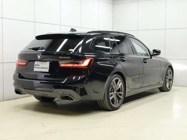 3シリーズツーリングM340i xドライブ 4WD
