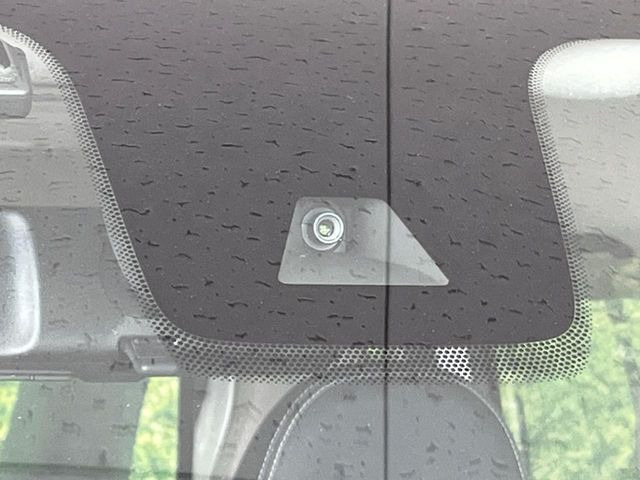 �y�O�He-Assist�z���s���ɑO���̎ԗ�����F�����A�Փ˂������Ȏ��͌x��ƃu���[�L�ŏՓˉ���Ɣ�Q�y�����A�V�X�g�B�����S�Ƀh���C�u�����y���݂��������܂��B