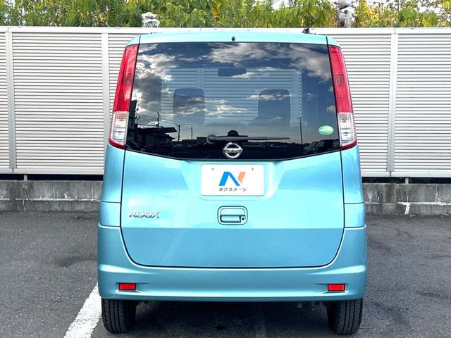 安心の最長10年・走行無制限保証(有償)をご用意。保証内容も充実はもちろん、無料点検&オイル交換や、年中無休の全国・24時間ロードサービスも付帯されておりますのでご安心下さい。