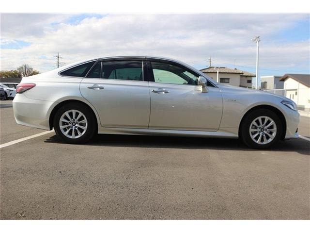 ���Ǝҗl�ւ̔̔��͂��f�肳���Ă��������܂��B�Ԍ������ԗ��̏ꍇ�́A�Ԍ����擾�������x�������z�ŕ\�����Ă���܂��B