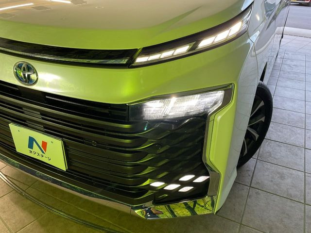 おかよ様確認 トヨタ ヴォクシー 1.8 ハイブリッド S-Z 386.2万円 令和5年(2023年