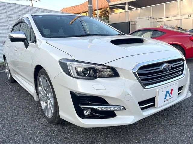 高透明度のガラス皮膜で撥水はもちろん、上質なツヤ・光沢を実現。紫外線や酸性雨から大切な愛車を保護し、色あせ・劣化を防止。「弾スプラッシュコート」、「弾プリミッサコート」からお選びいただけます。